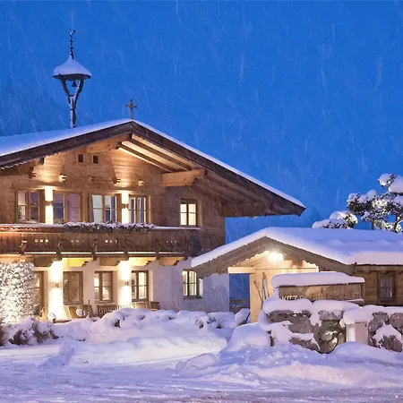 Daire Chalet-apartment Holunder Am Lift *